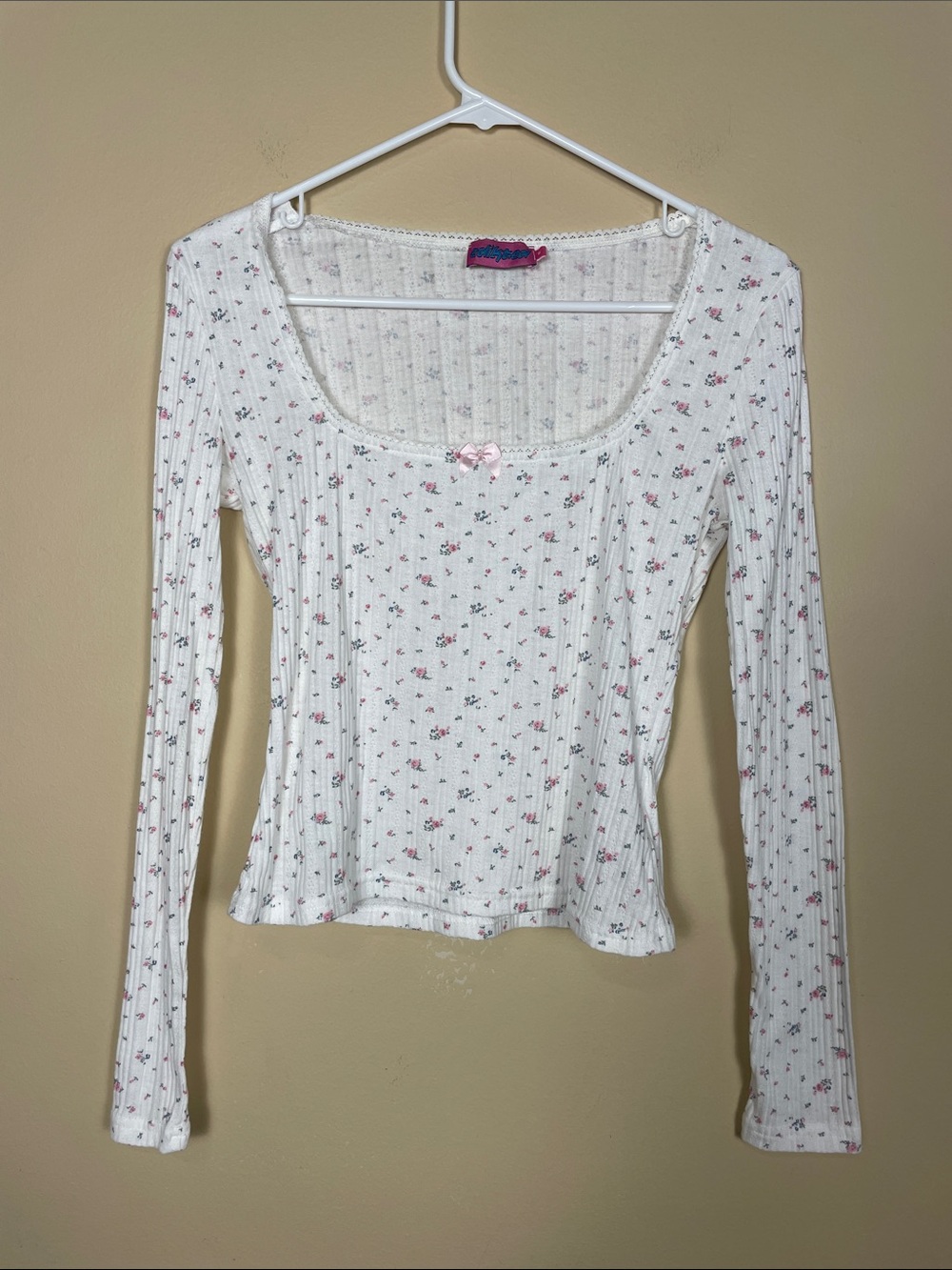 Edikted Women’s Floral Print Bow Square Neck Long Sleeve Shirt